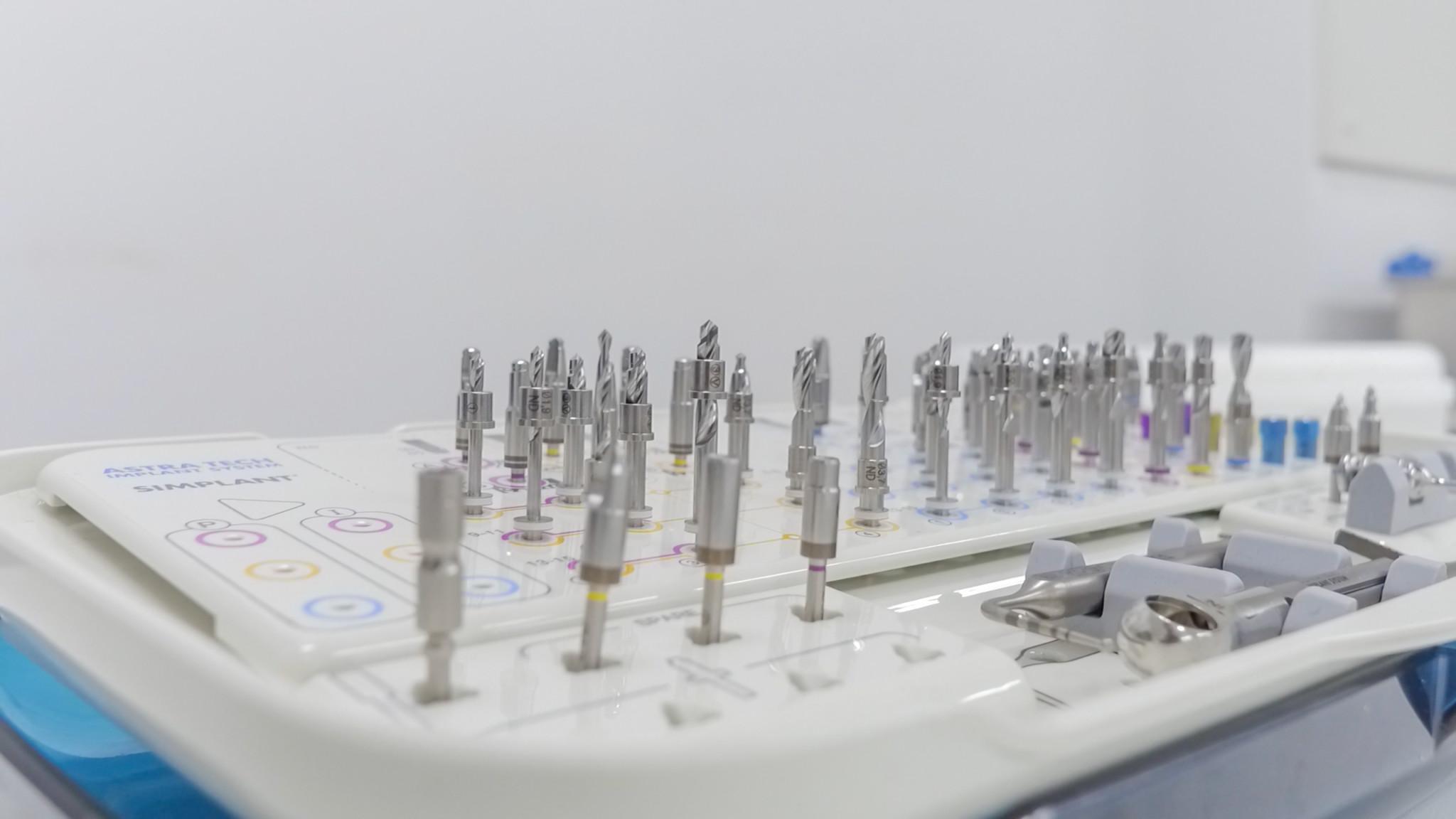 Osez l’implantologie